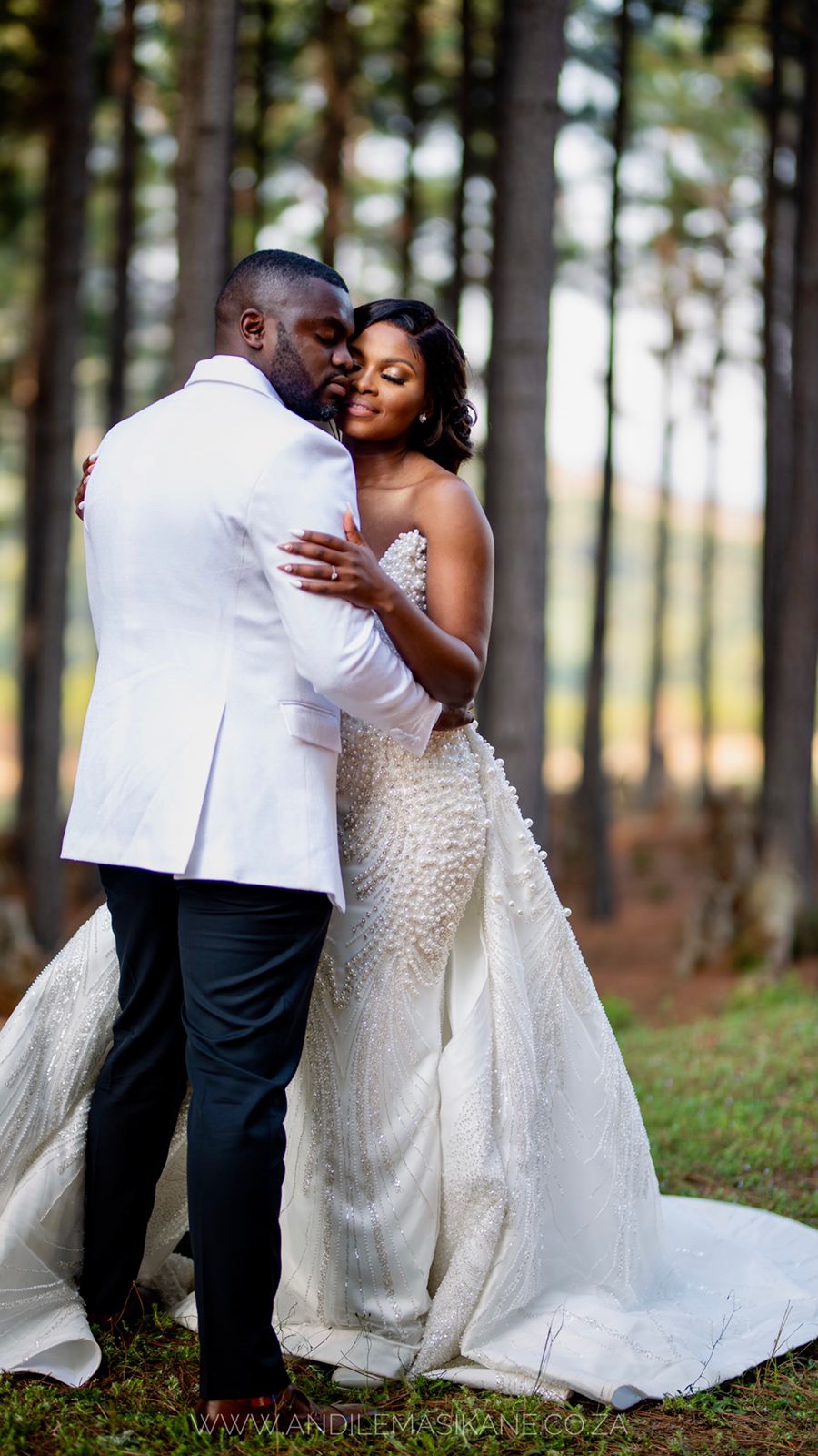 Weddings Cover Shot